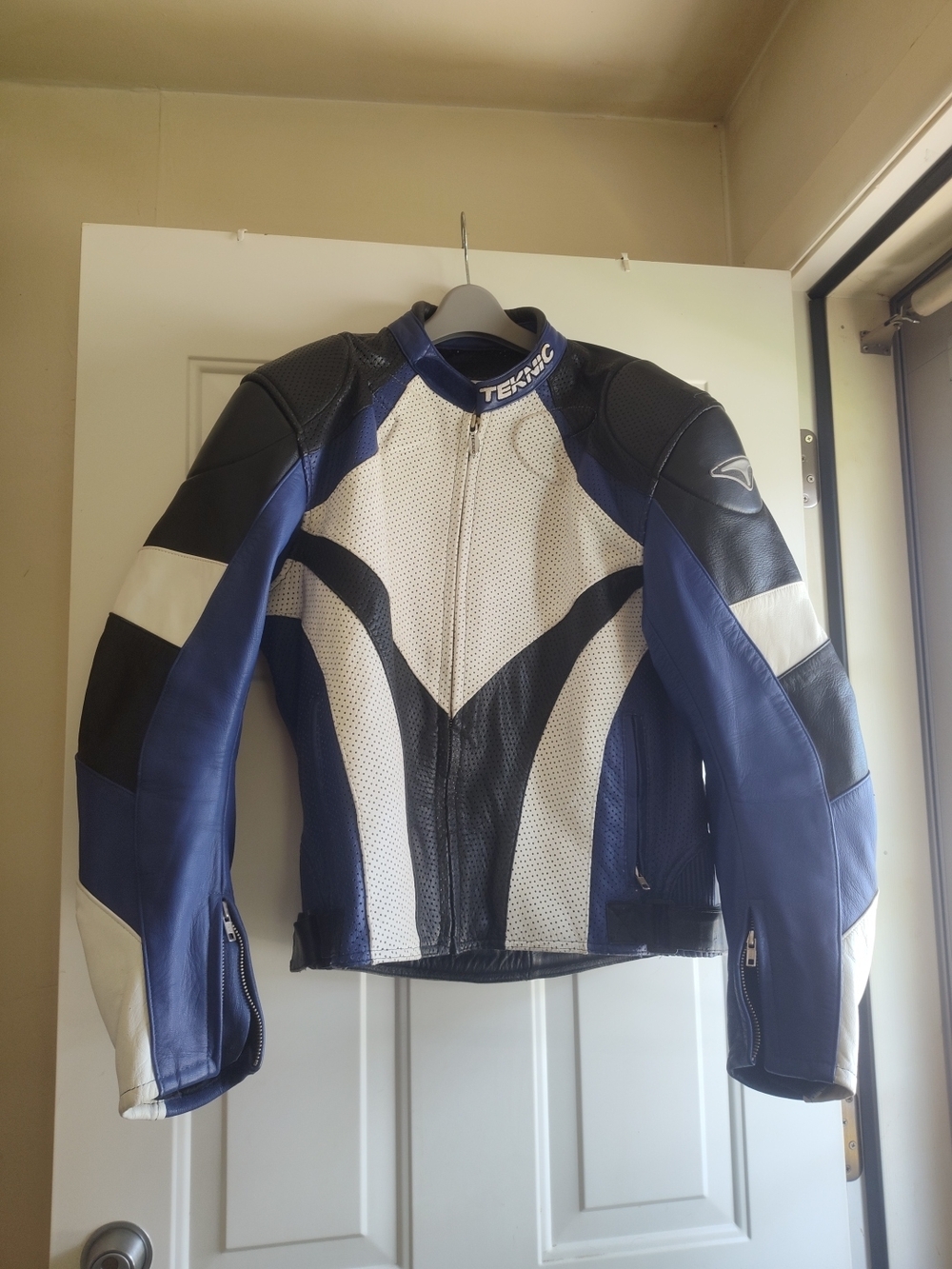 Teknic Men's Blue, White & Black Performance Motorcycle Jacket